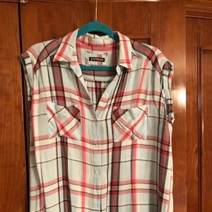 Express Sleeveless button up shirt